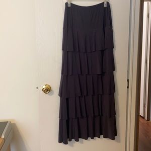 Women’s junee xl ruffled skirt